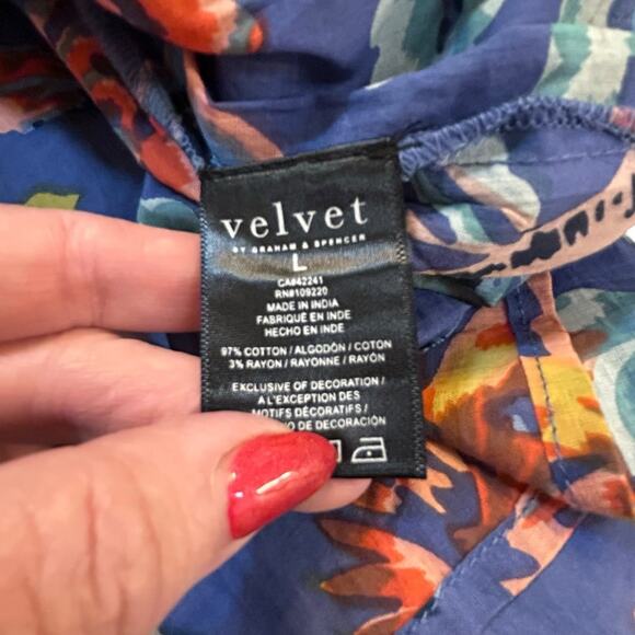 Velvet by Graham & Spencer Blue Floral Smocked  Mini Dress - Size L - Picture 11 of 13